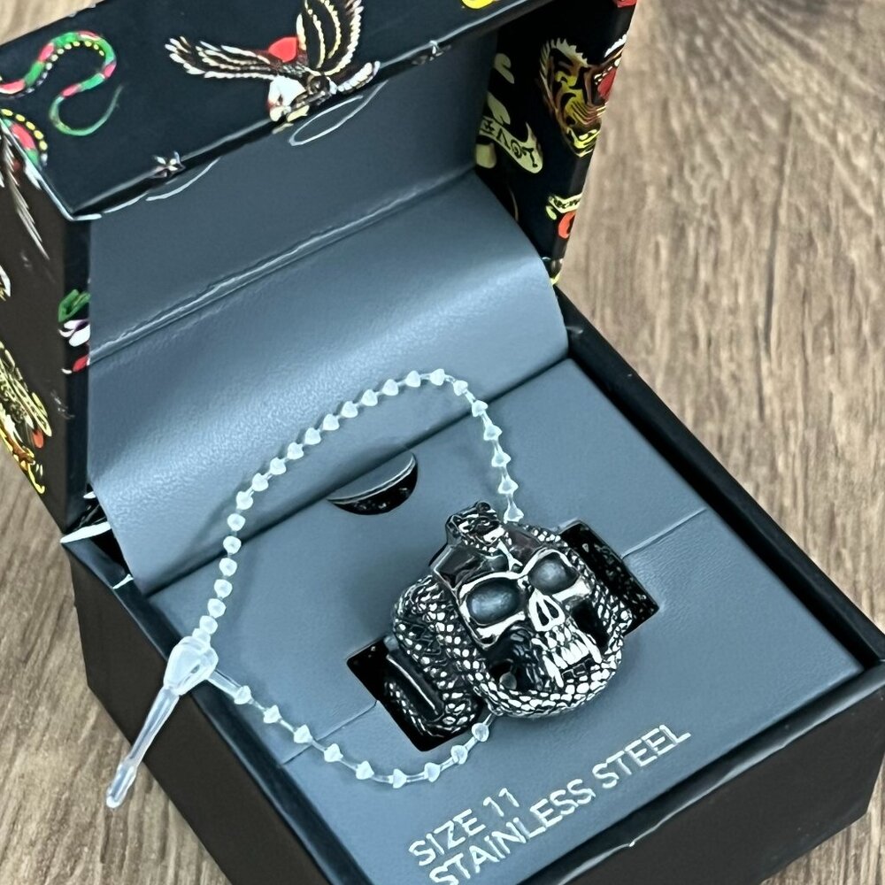NEW Ed Hardy Skull and Snake Mens Stainless Steel Ring Sz 11